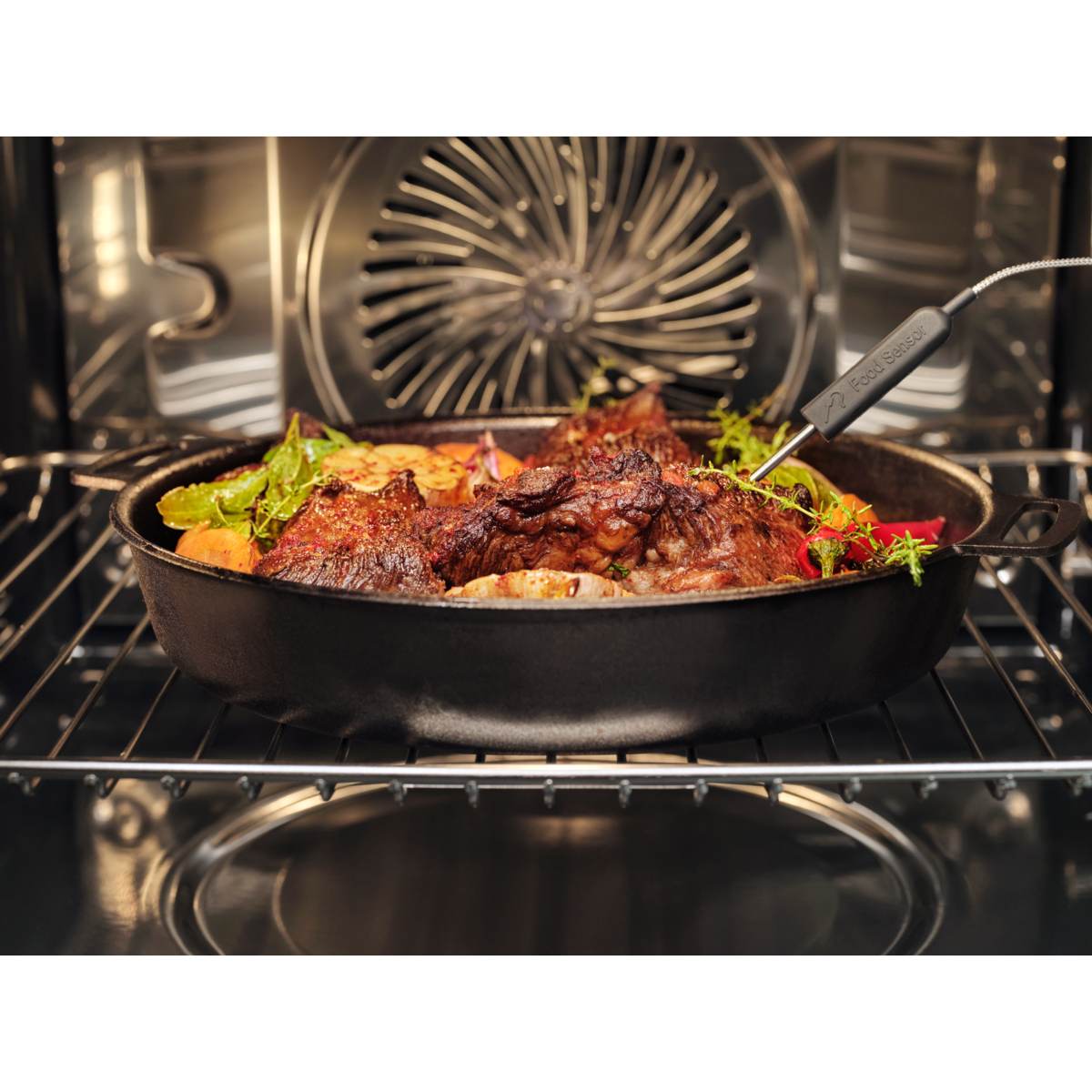Electrolux - Pyrolytic oven - EOE8P09X