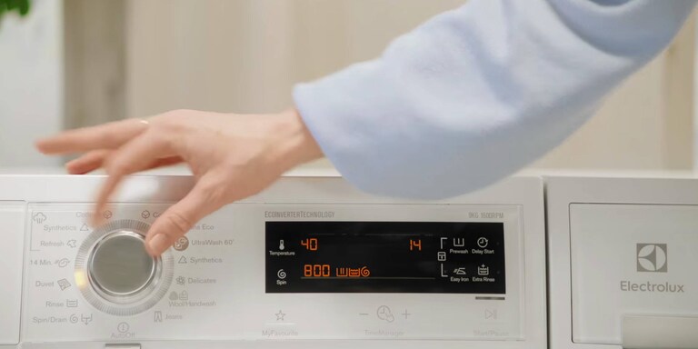 The low temperature program on an Electrolux washing machine
